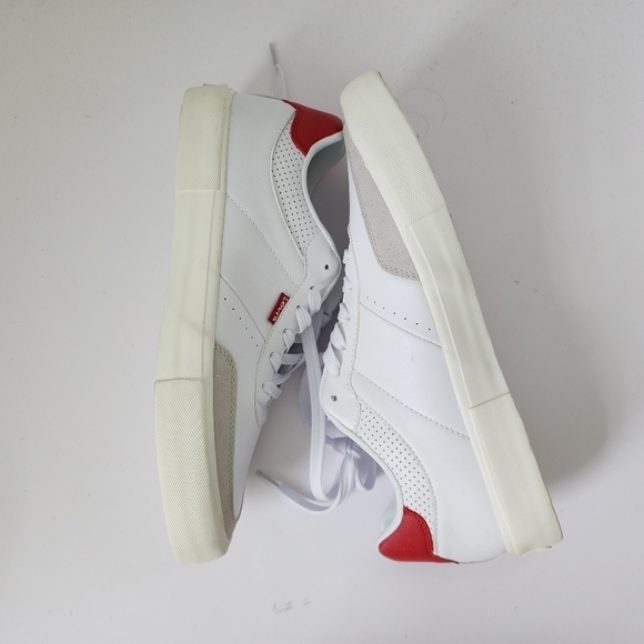 NEW LEVI'S Shoes Munro NewAmericana Sneakers White Red Gray Size 10 - Picture 10 of 10
